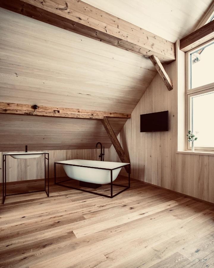 Готель Holzgauer Haus Warth  Екстер'єр фото