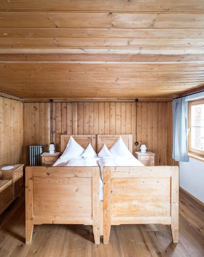 Готель Holzgauer Haus Warth  Екстер'єр фото
