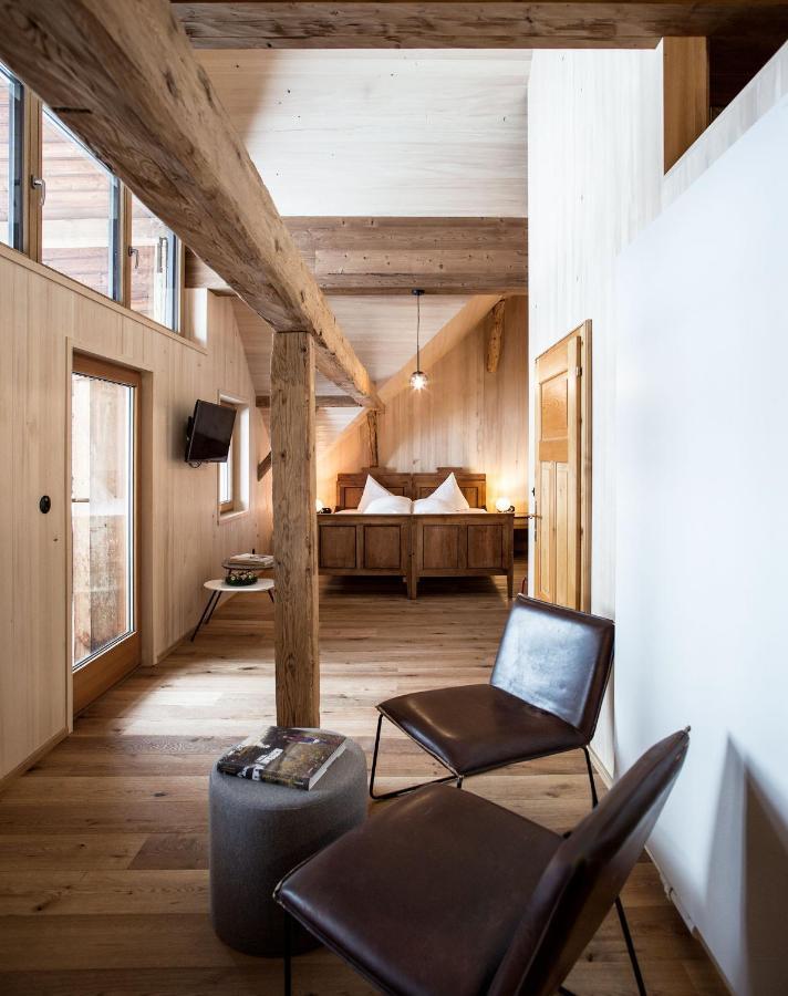 Готель Holzgauer Haus Warth  Екстер'єр фото