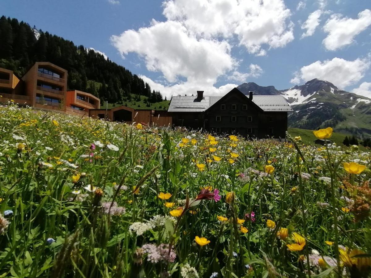 Готель Holzgauer Haus Warth  Екстер'єр фото